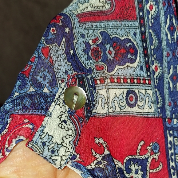 NEW To Tie Or Not To Tie Button Down Shirt Top from Christopher Banks size small - Picture 3 of 7